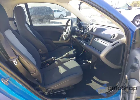 2013 Smart Fortwo Pure z USA, uszkodzony, nr VIN WMEEJ3BA1DK664524